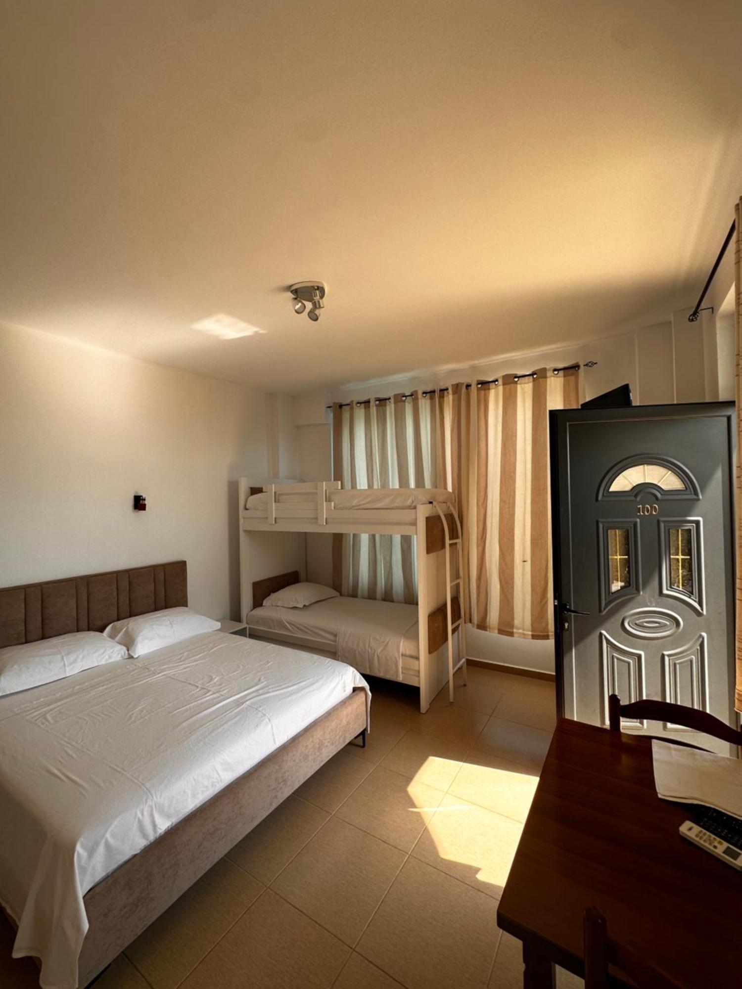 קסאמיל Hotel Belle Vue מראה חיצוני תמונה